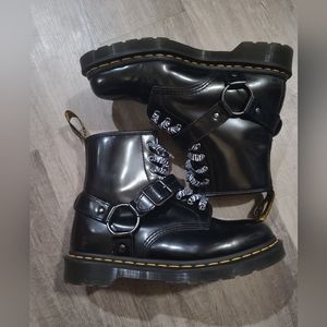 Size 9 Dr martens harness boots